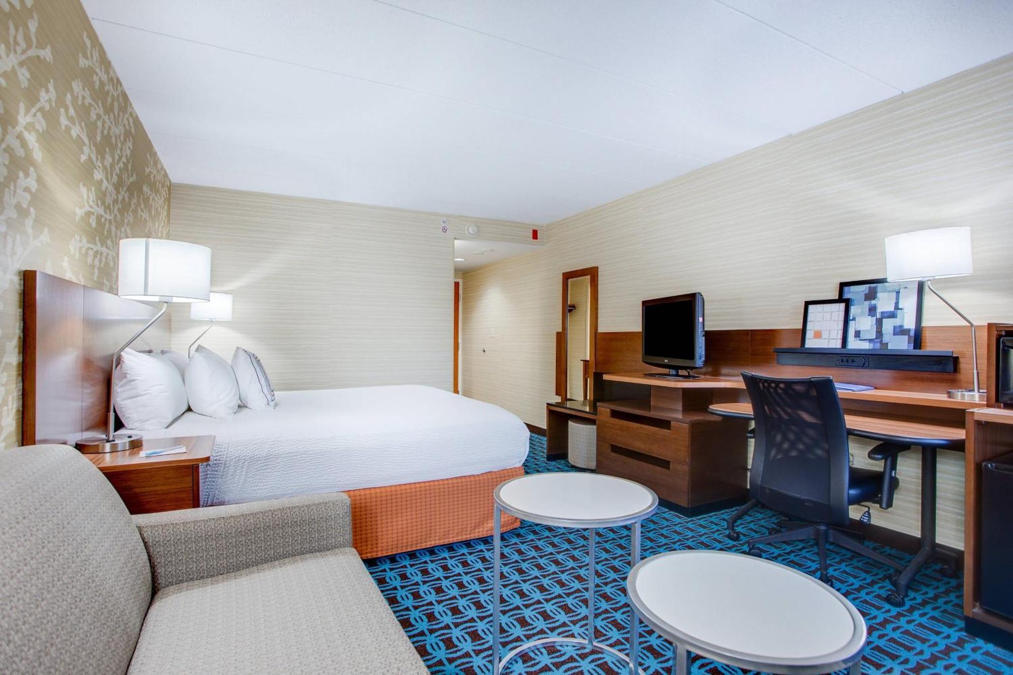 Fairfield Inn Portsmouth Seacoast Exteriör bild
